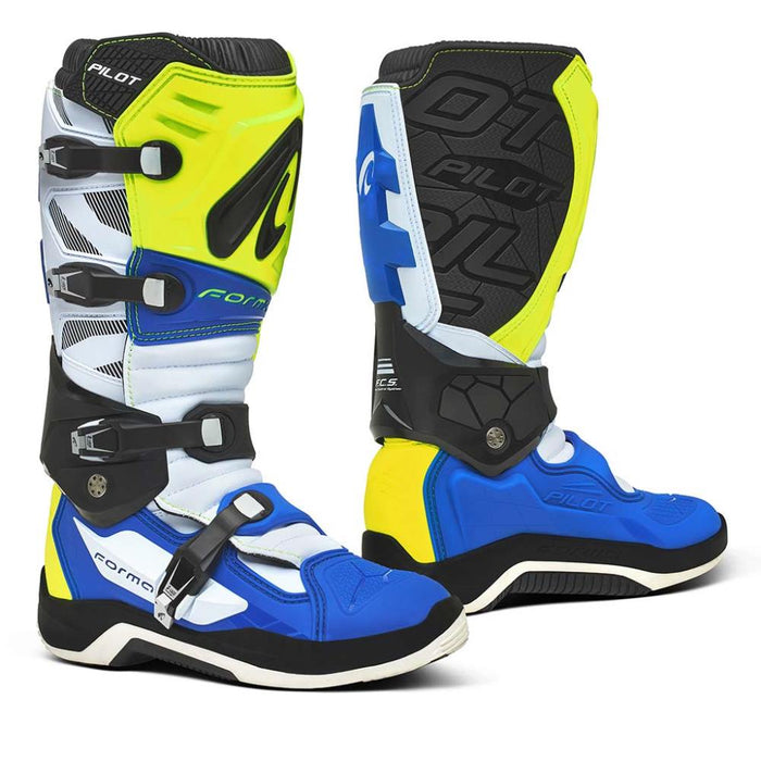 Forma Pilot Boots