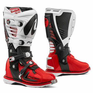 Forma Predator 2.0 Boots